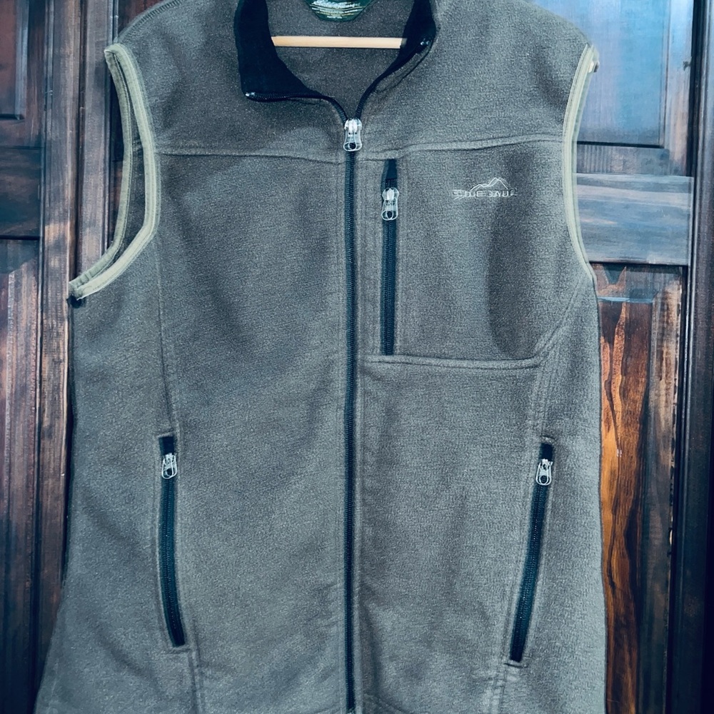 Eddie‎ Bauer Men's Olive Fleece Vest